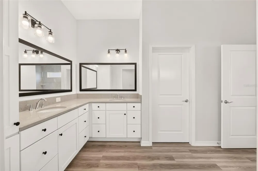 2024 MCMURTRIE LOOP The Villages, FL 34762