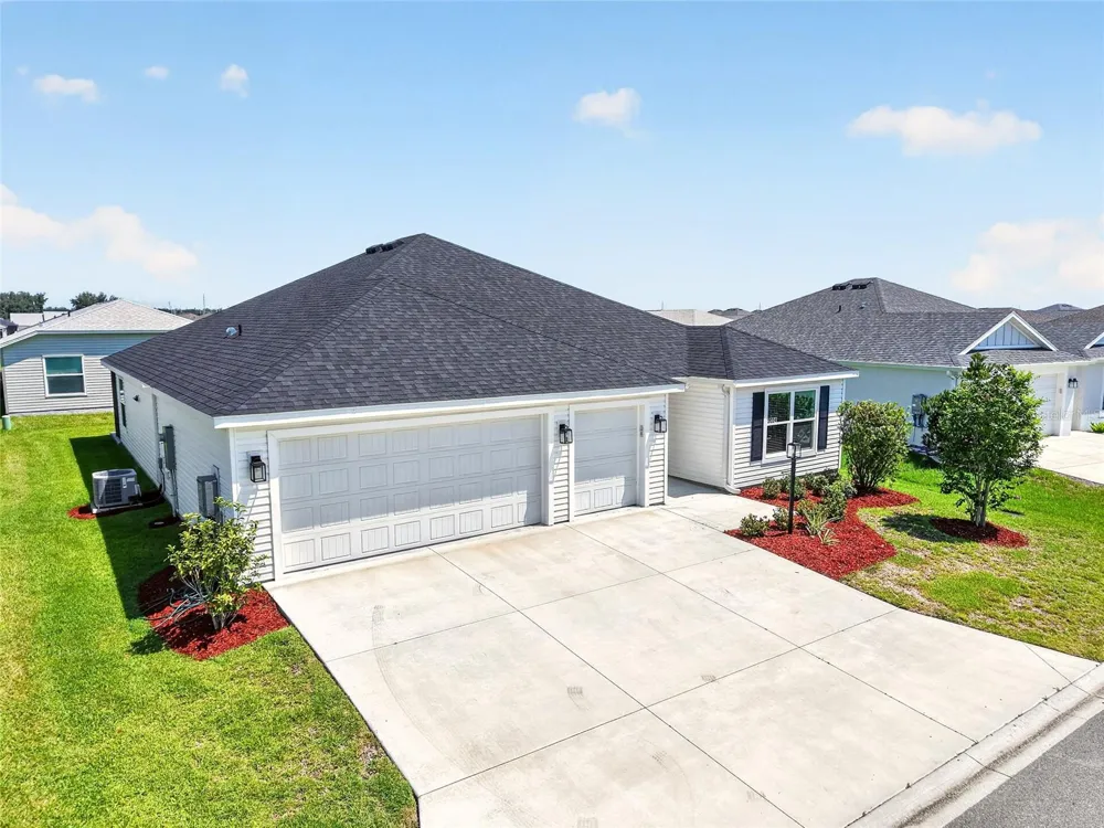 2024 MCMURTRIE LOOP The Villages, FL 34762