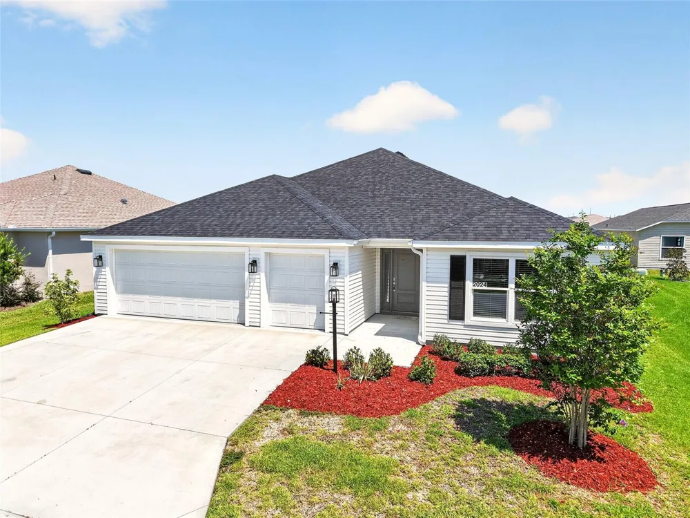 2024 MCMURTRIE LOOP The Villages, FL 34762