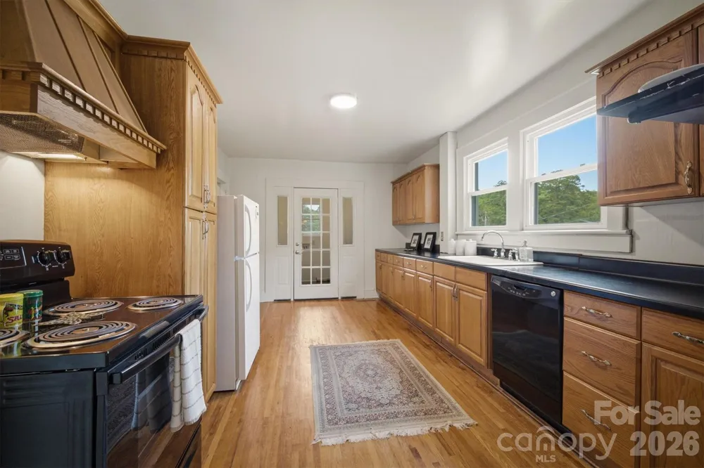 1205 E Union Street Morganton, NC 28655