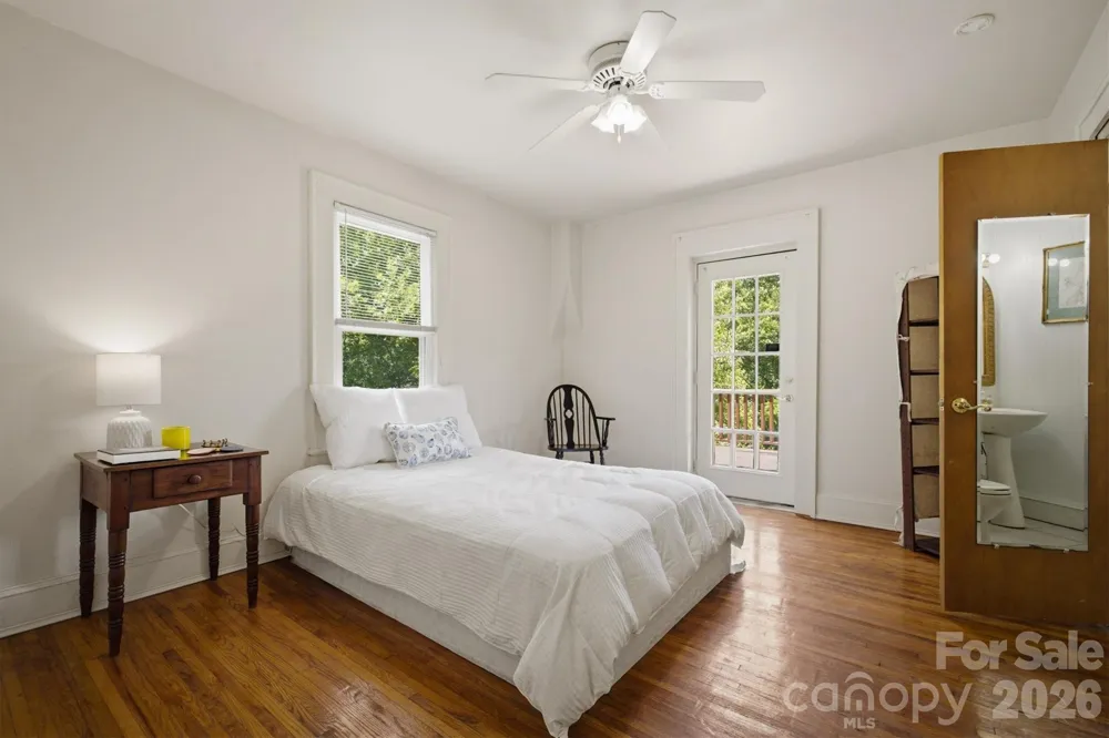 1205 E Union Street Morganton, NC 28655