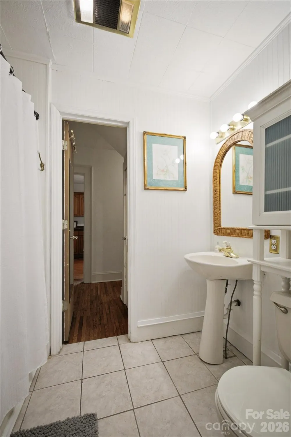 1205 E Union Street Morganton, NC 28655