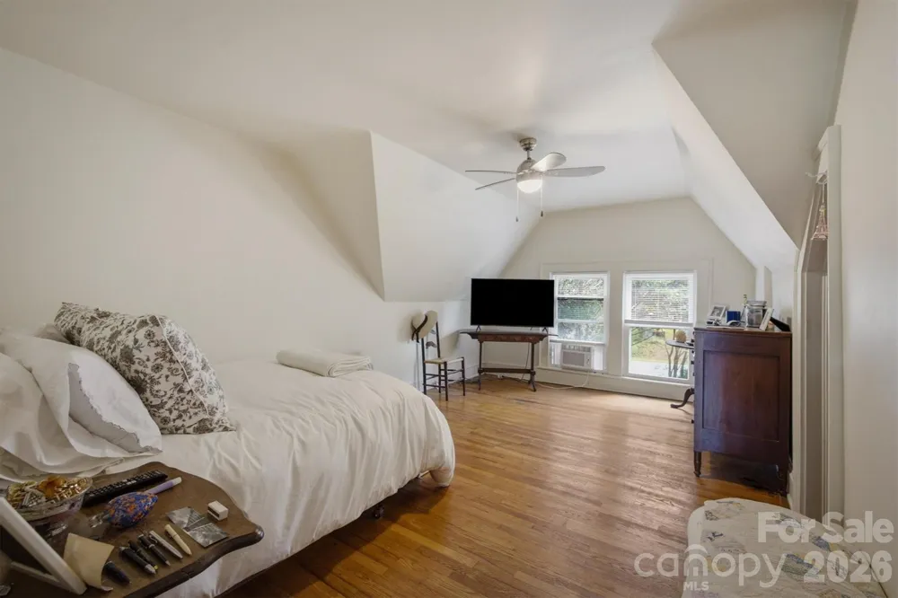 1205 E Union Street Morganton, NC 28655