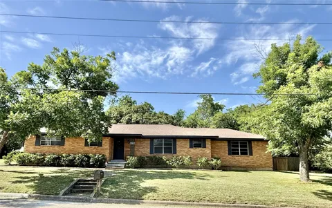 2403 Panhandle Street