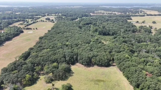 2605 Bonham, TX 75418