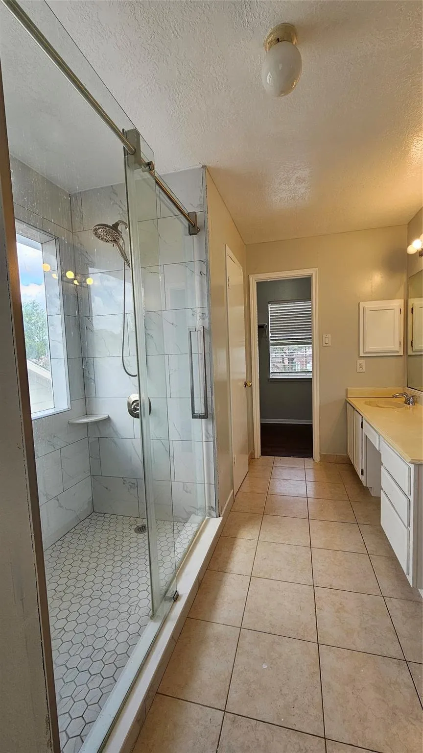8435 Battleoak Drive Houston, TX 77040