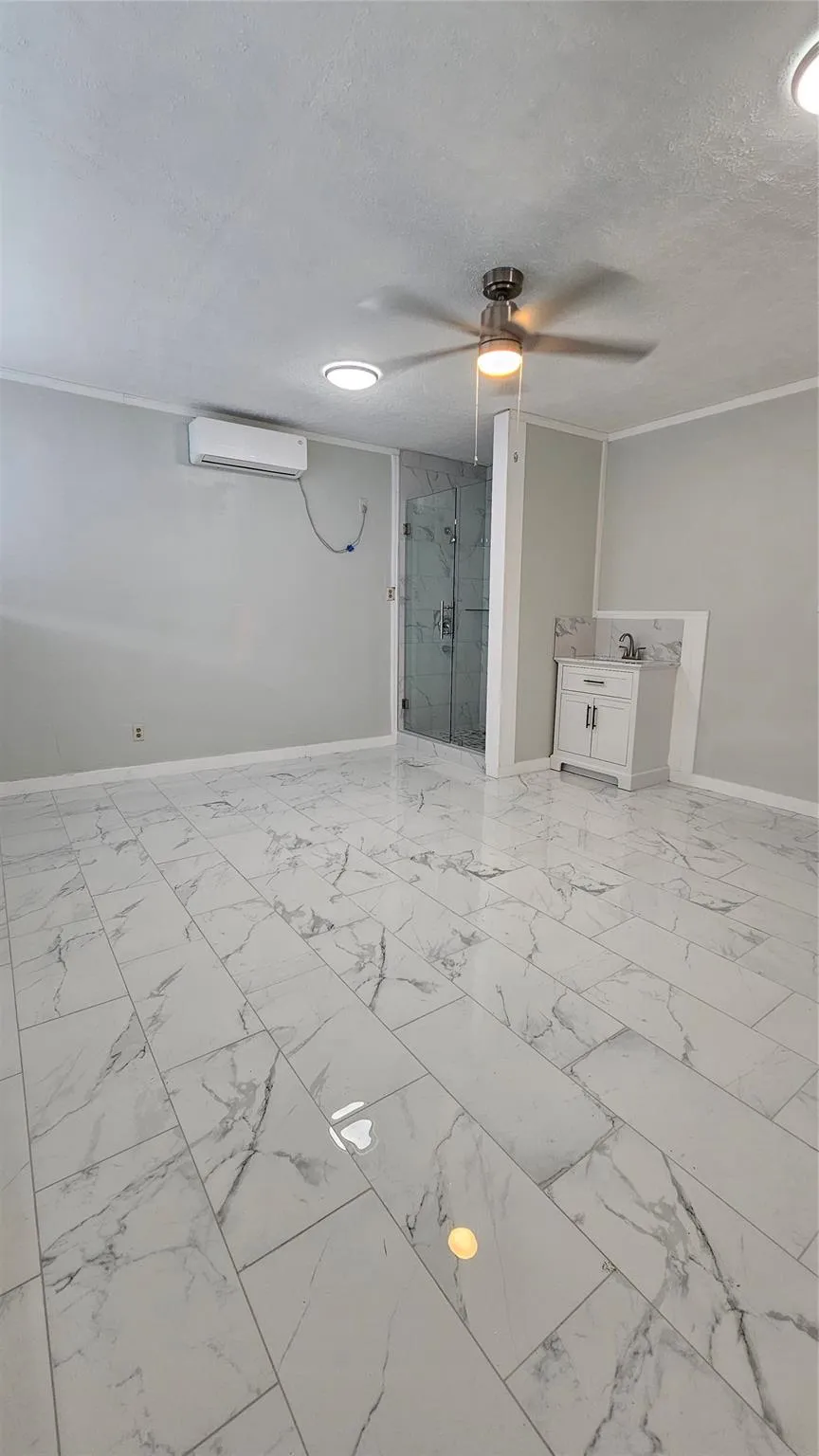 8435 Battleoak Drive Houston, TX 77040