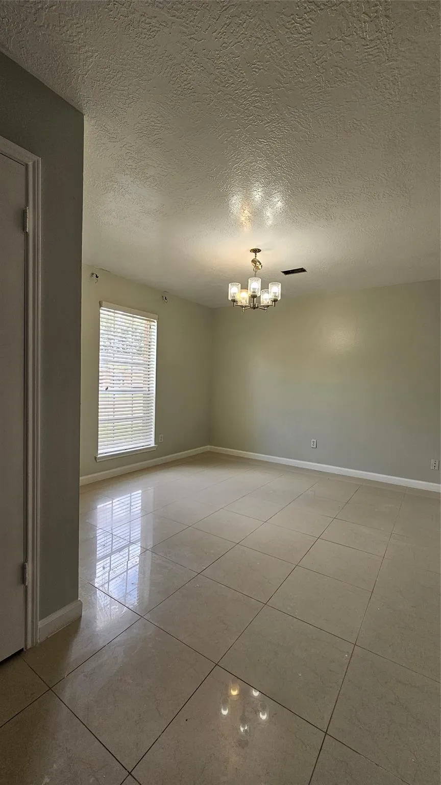 8435 Battleoak Drive Houston, TX 77040