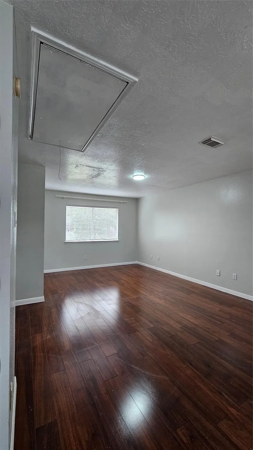8435 Battleoak Drive Houston, TX 77040