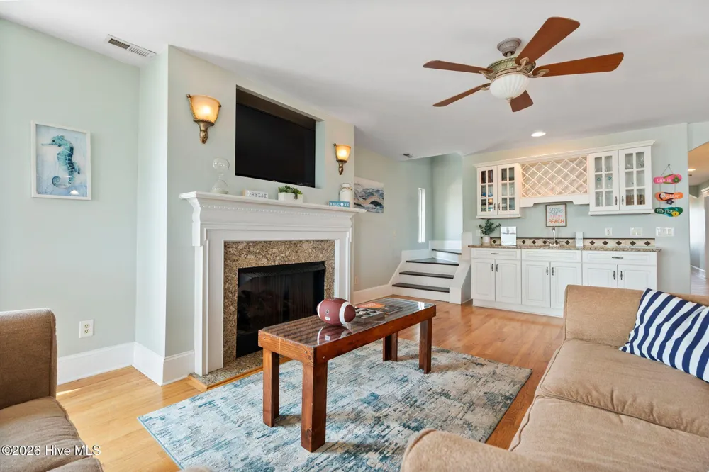1705 Carolina Beach Avenue #Unit B Carolina Beach, NC 28428