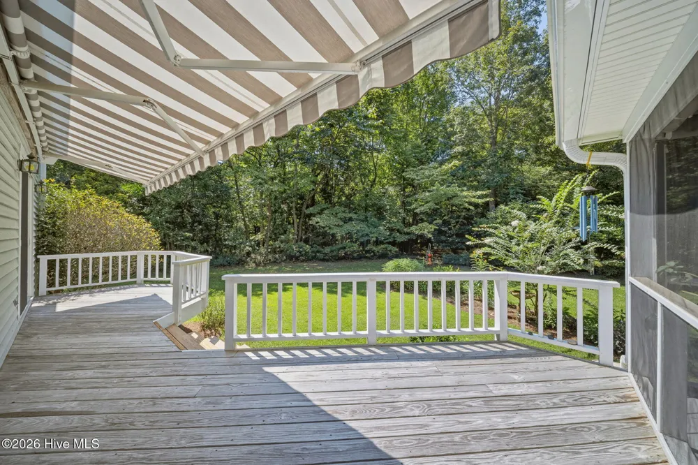 572 Captain Beam Boulevard Hampstead, NC 28443