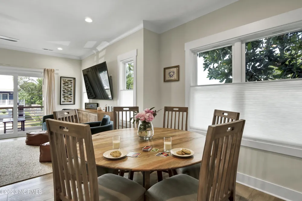 305 Fayetteville Avenue #Unit 1 Carolina Beach, NC 28428