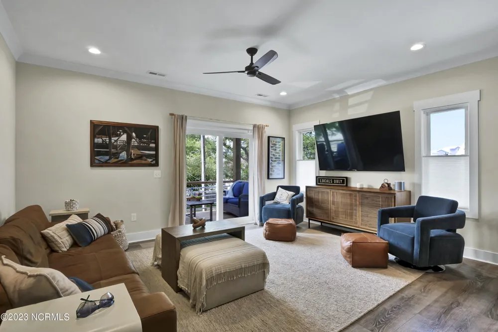 305 Fayetteville Avenue #Unit 1 Carolina Beach, NC 28428