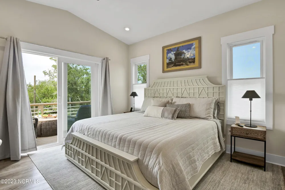305 Fayetteville Avenue #Unit 1 Carolina Beach, NC 28428