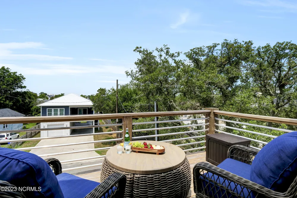305 Fayetteville Avenue #Unit 1 Carolina Beach, NC 28428