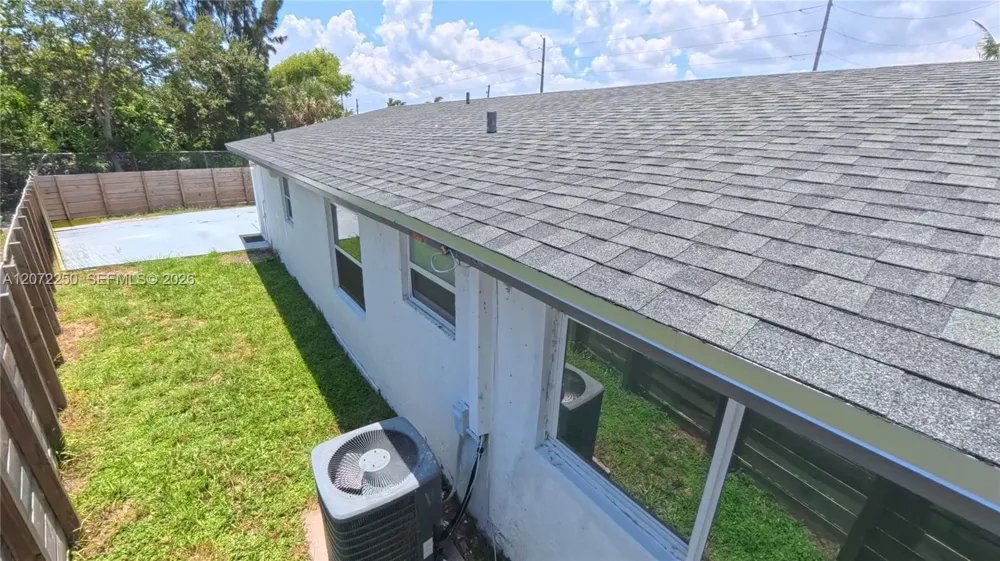 753 SW 2nd St Dania Beach, FL 33004
