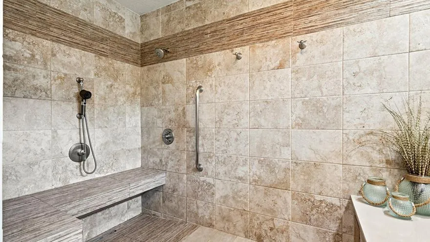 1 WYCLIFF ROAD Palm Beach Gardens, FL 33418