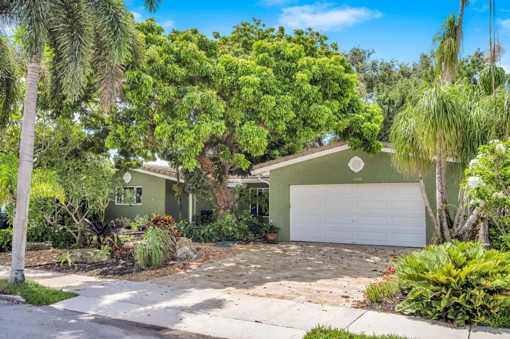 1200 Orange Isle Fort Lauderdale, FL 33315
