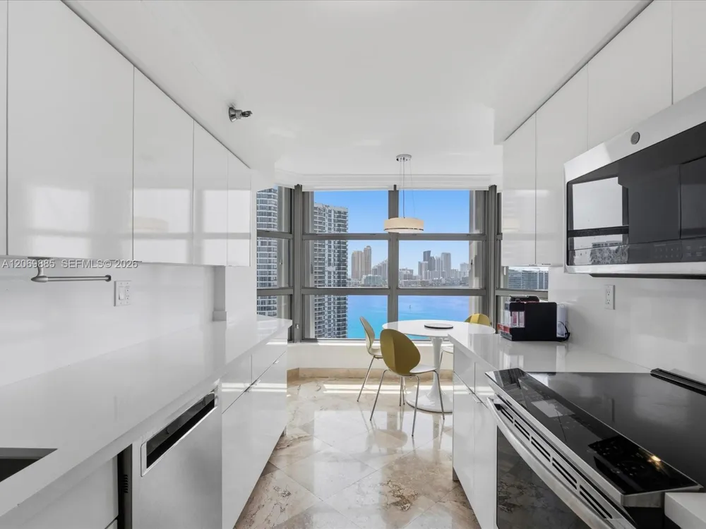 3400 NE 192nd St #2001 Aventura, FL 33180