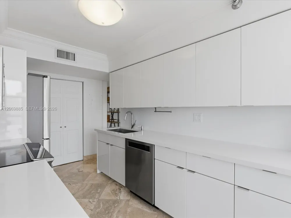 3400 NE 192nd St #2001 Aventura, FL 33180