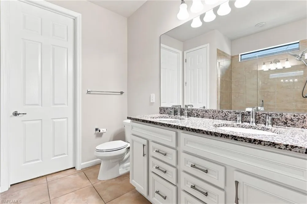 3721 E Hampton Circle Alva, FL 33920