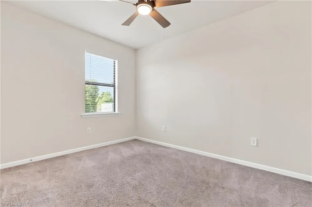 3721 E Hampton Circle Alva, FL 33920