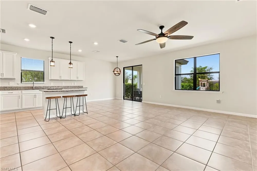3721 E Hampton Circle Alva, FL 33920