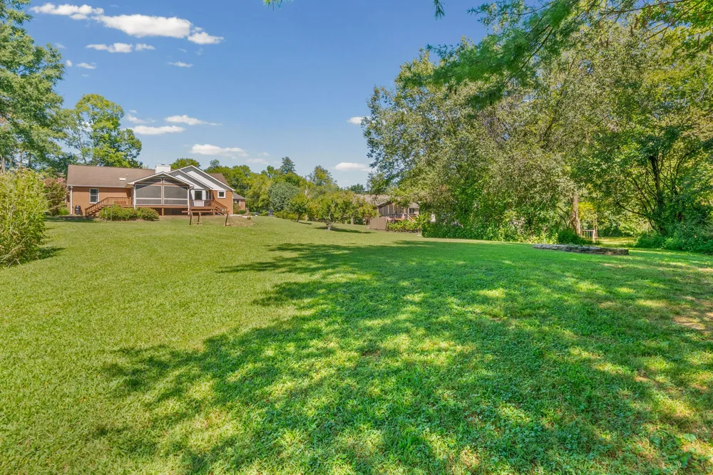 2024 Hunters Pl Mount Juliet, TN 37122