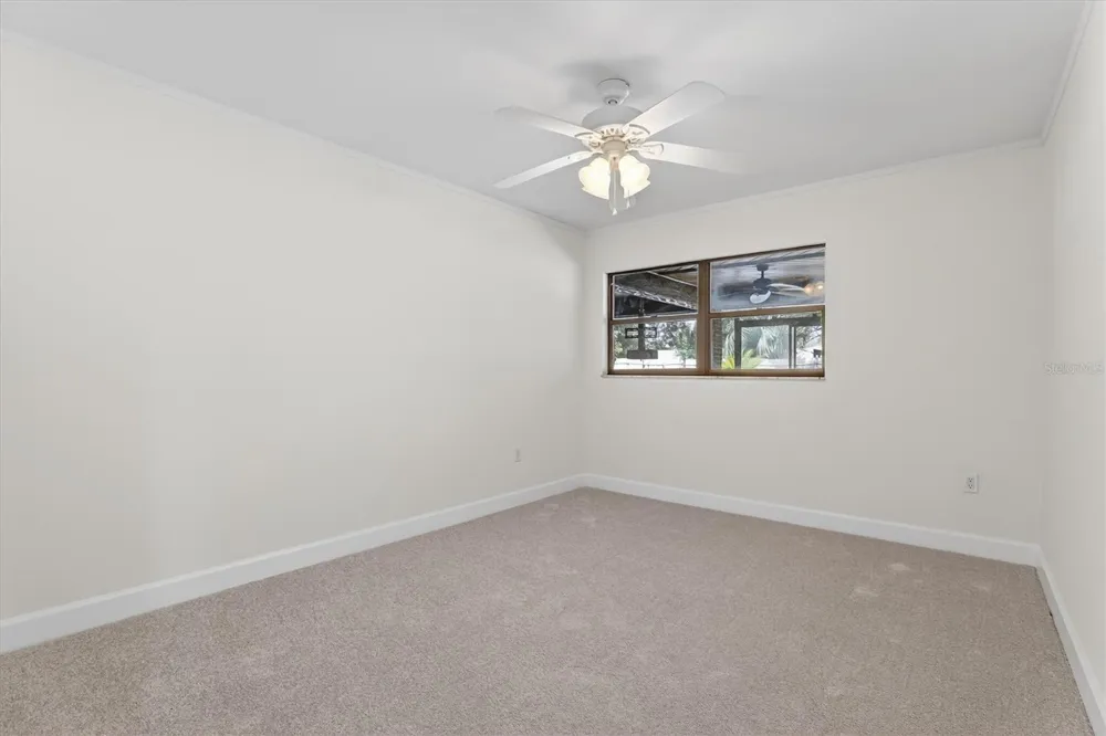 517 HICKORYWOOD AVENUE Altamonte Springs, FL 32714