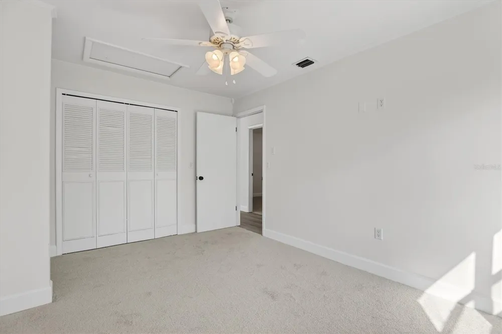 517 HICKORYWOOD AVENUE Altamonte Springs, FL 32714