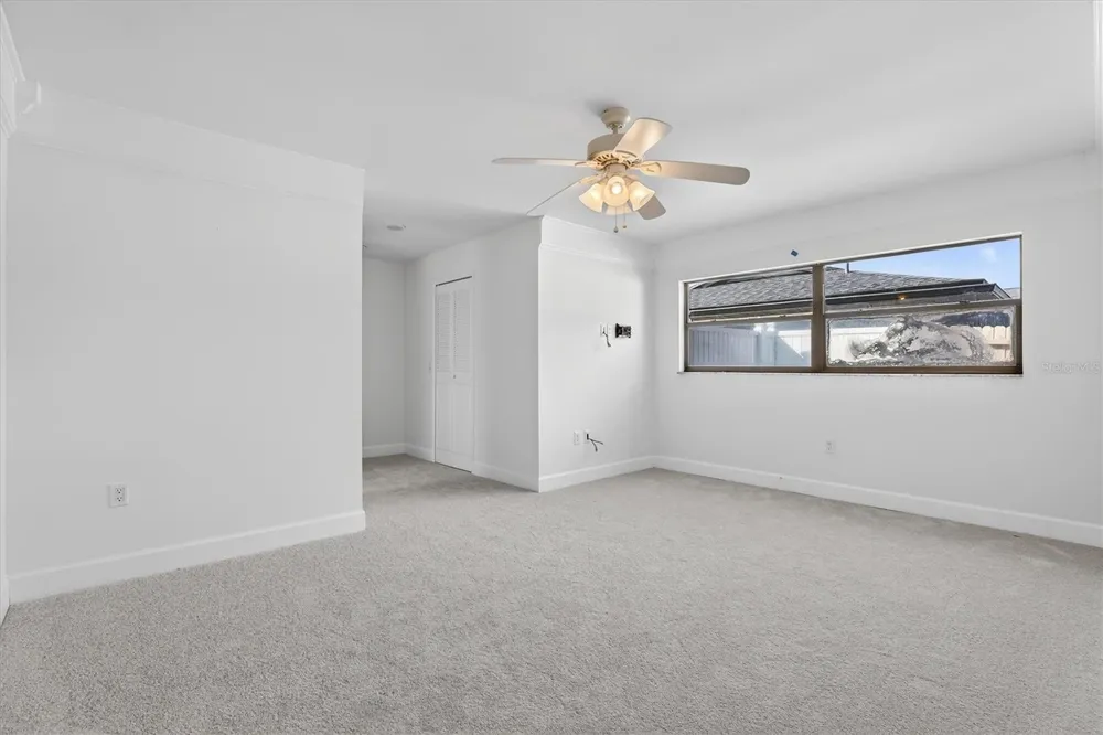 517 HICKORYWOOD AVENUE Altamonte Springs, FL 32714