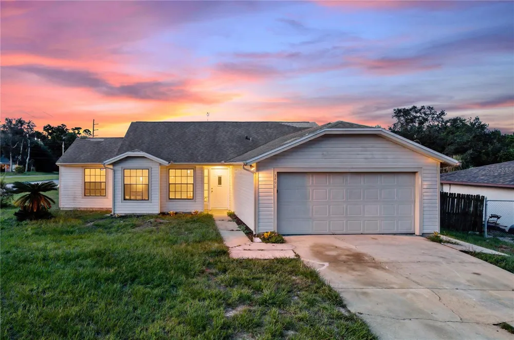3491 MONUMENT DRIVE Deltona, FL 32738