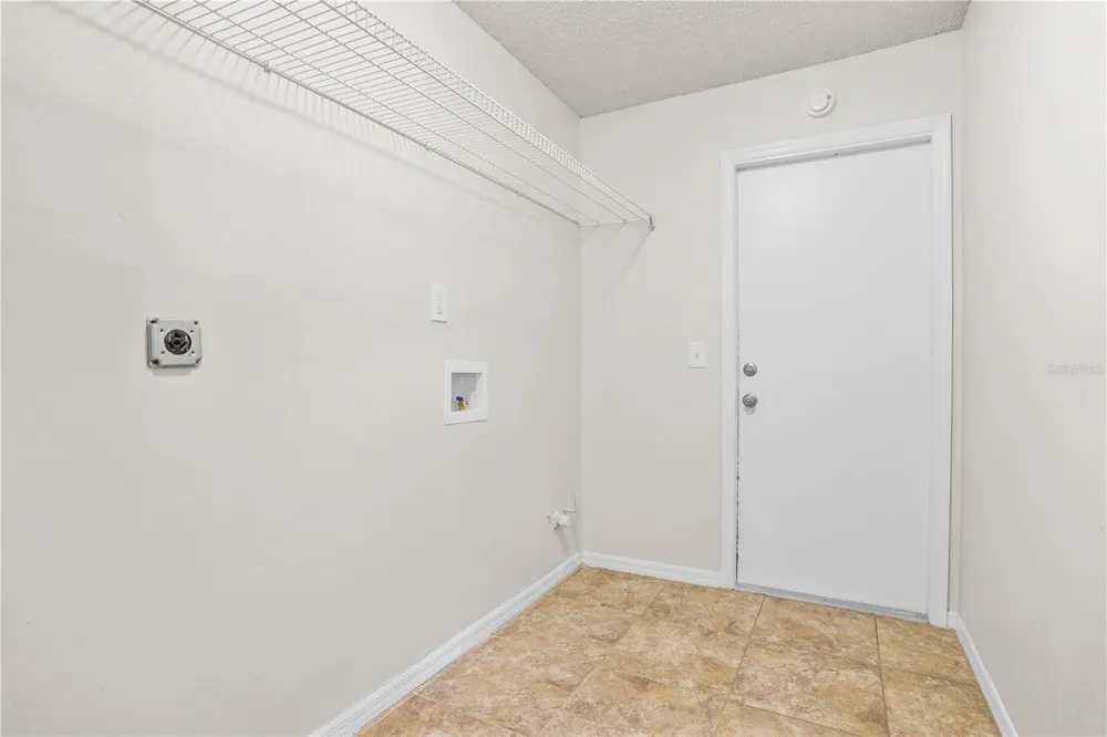 3491 MONUMENT DRIVE Deltona, FL 32738