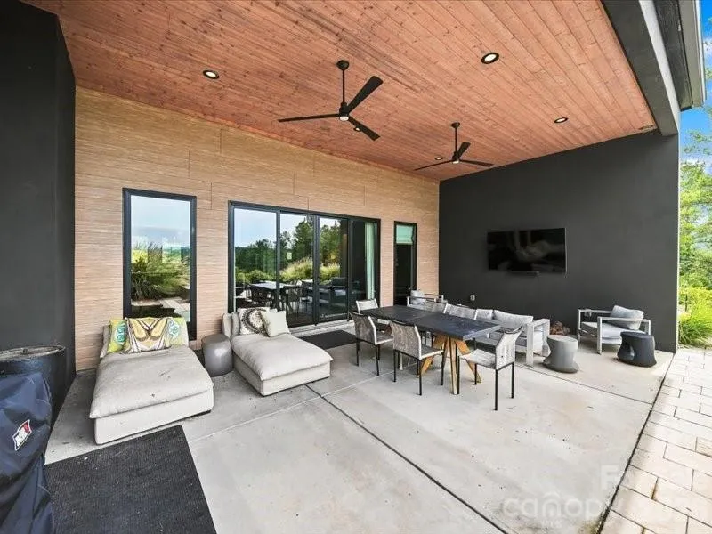 5519 Liberty Road Granite Falls, NC 28630
