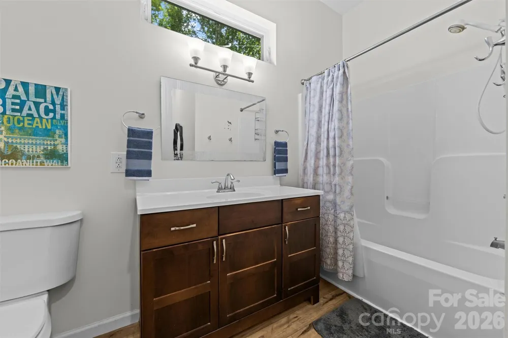 263 Pilgrims Lane Burnsville, NC 28714