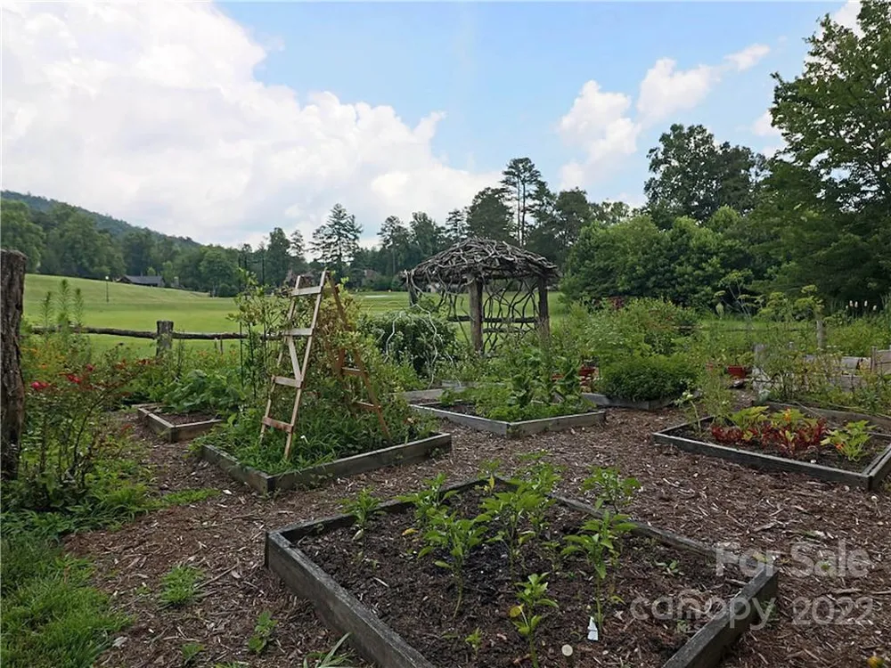 SH11 Springhouse Trail Brevard, NC 28712
