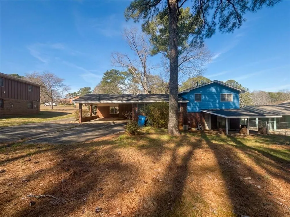 279 Timberland Trail Riverdale, GA 30274