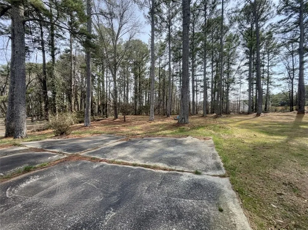 279 Timberland Trail Riverdale, GA 30274