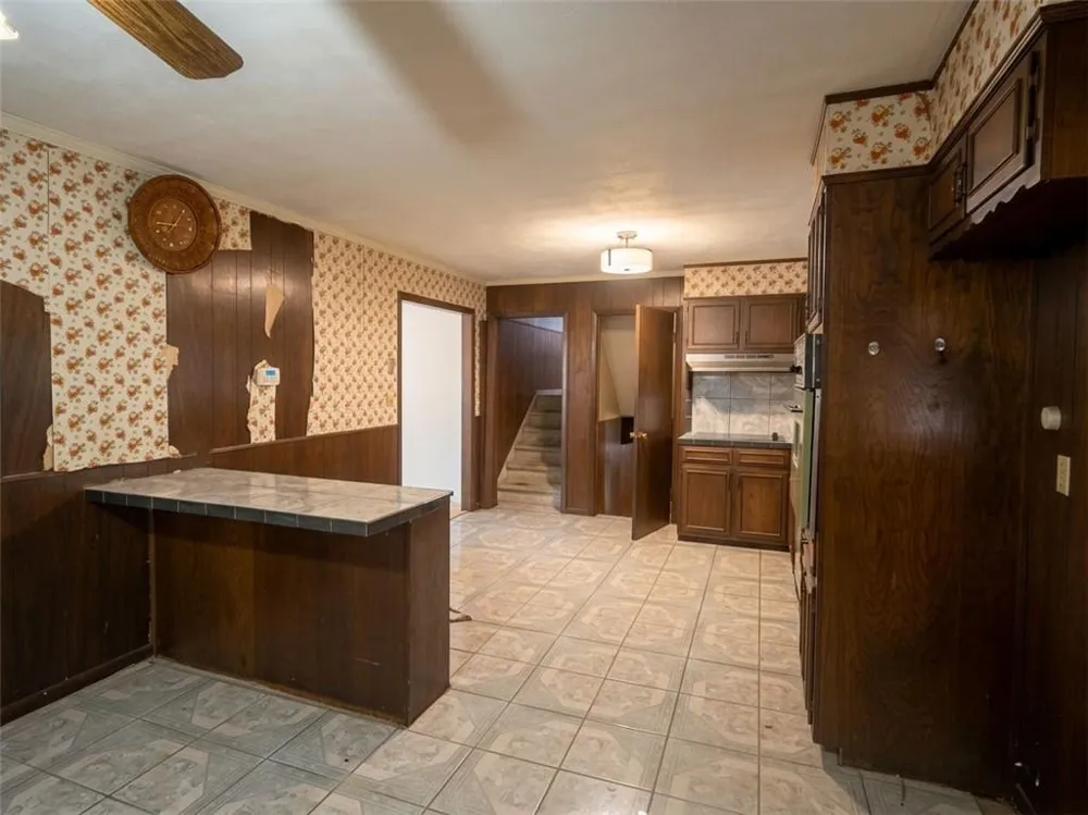 279 Timberland Trail Riverdale, GA 30274