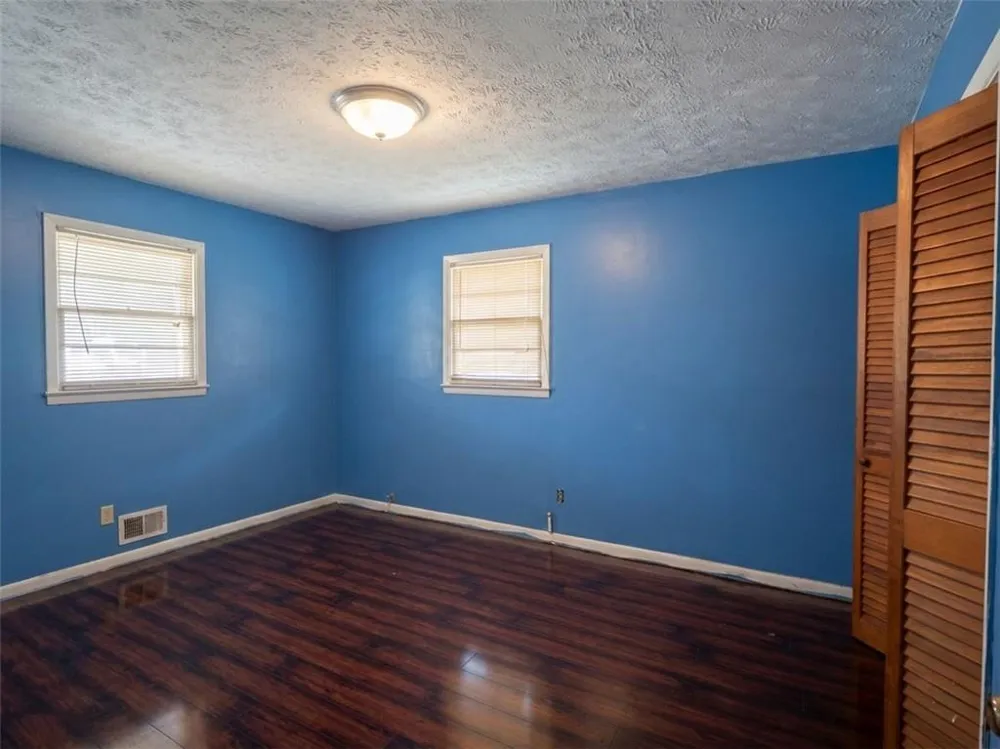 279 Timberland Trail Riverdale, GA 30274