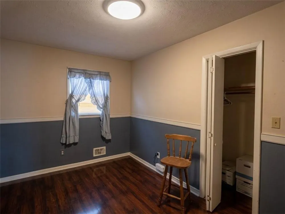 279 Timberland Trail Riverdale, GA 30274