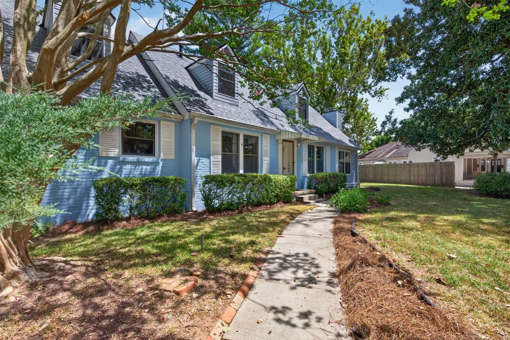 551 Broadmoor Boulevard Shreveport, LA 71105