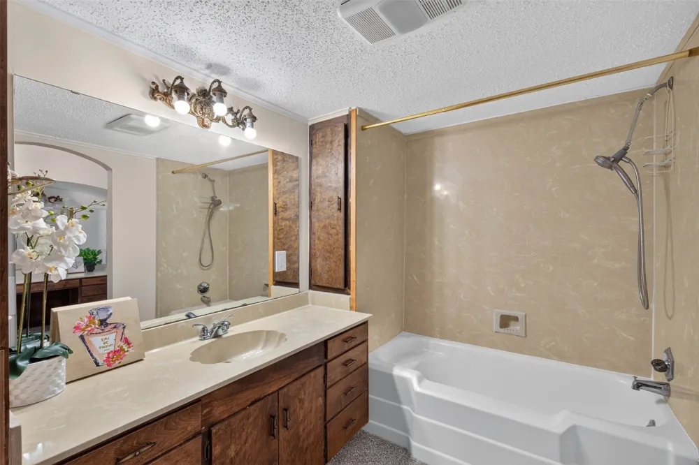 551 Broadmoor Boulevard Shreveport, LA 71105