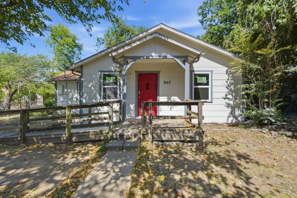 905 Rusk Street Weatherford, TX 76086