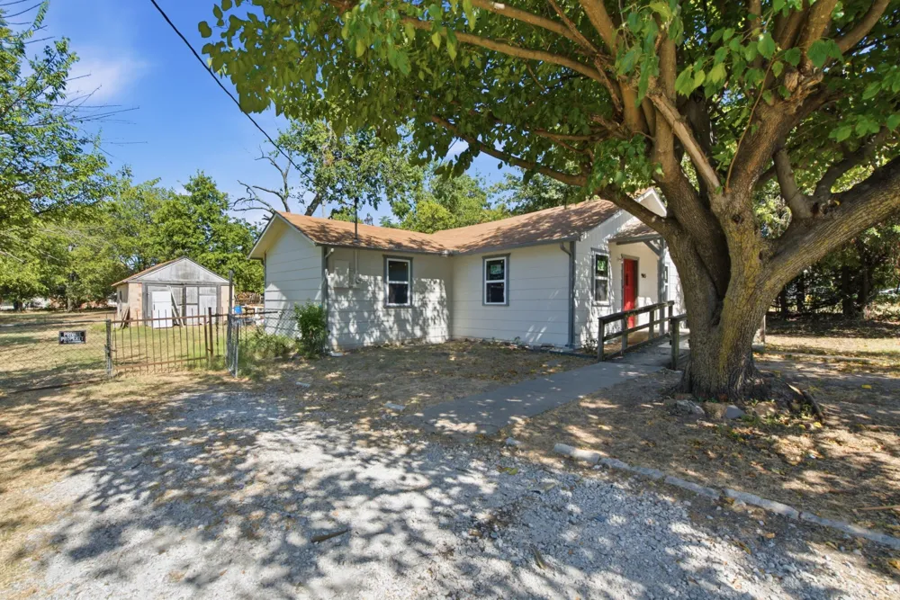 905 Rusk Street Weatherford, TX 76086