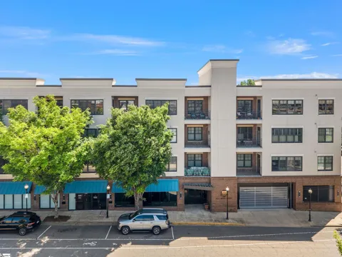 155 E Broad Street #Apt 208