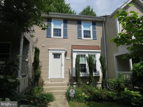 4244 JONATHAN COURT