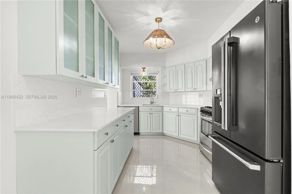 9241 Marine Dr Cutler Bay, FL 33189