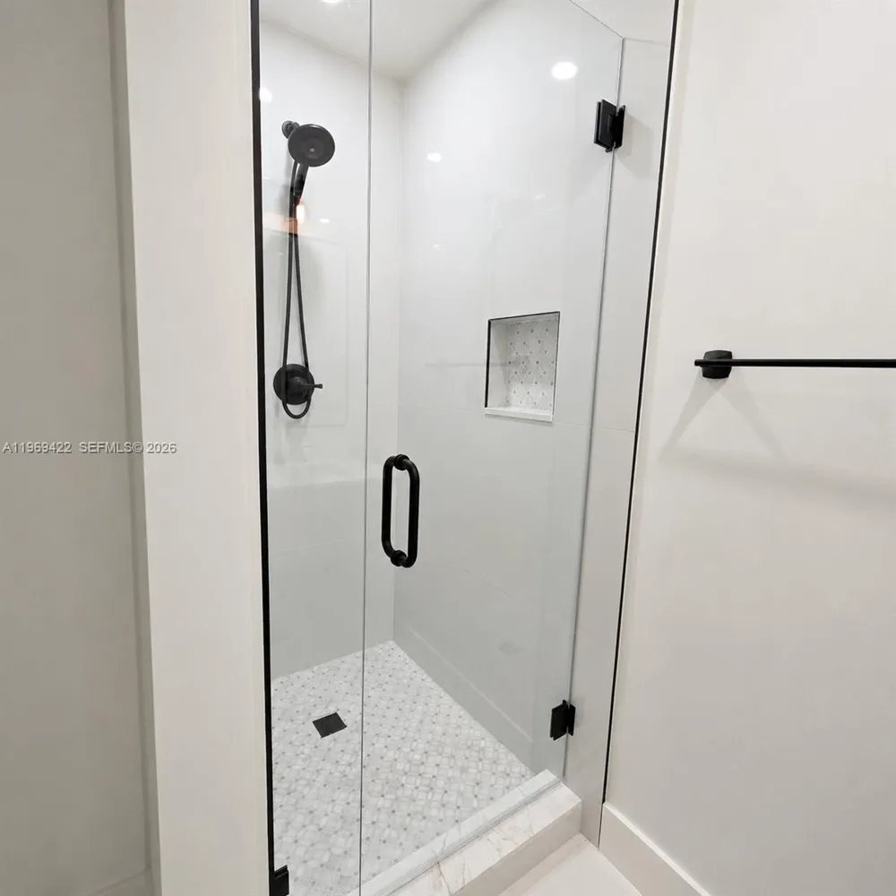 9241 Marine Dr Cutler Bay, FL 33189