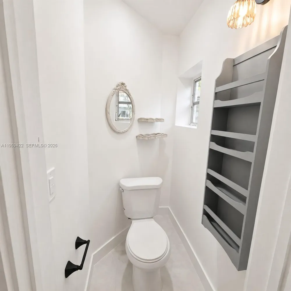 9241 Marine Dr Cutler Bay, FL 33189